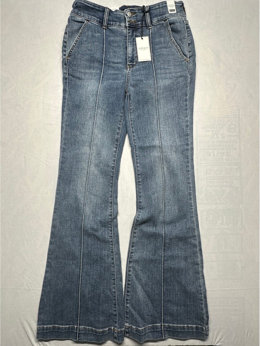 NWT Judy Blue High Rise Pintuck Front Seam Trouser Flare Jeans - Size 11/30